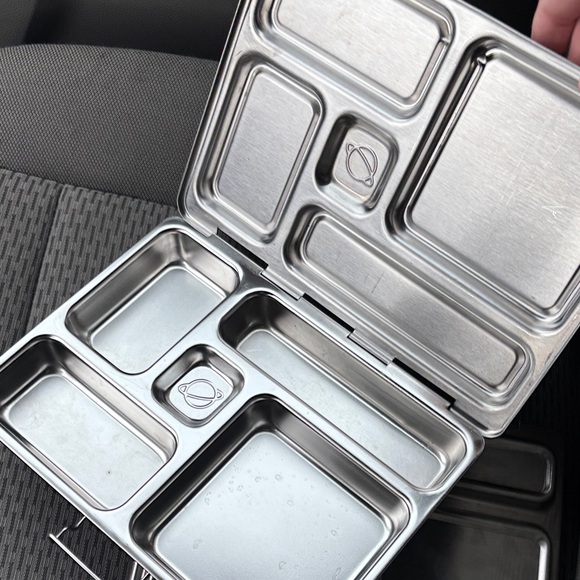 PlanetBox Rover Lunch Boxes - Picture 3 of 3